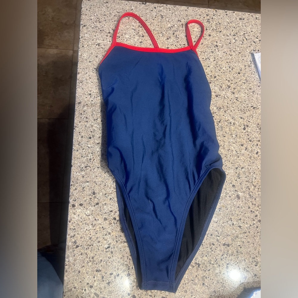 Jolyn Perry size 30